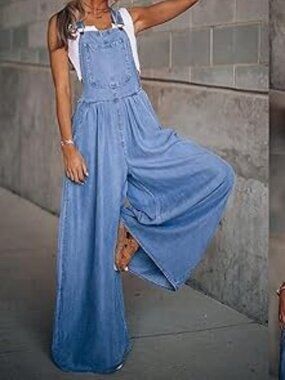 Denim Wide-Leg Overall Jumpsuit – Effortless, Modern, and Made to Turn Heads